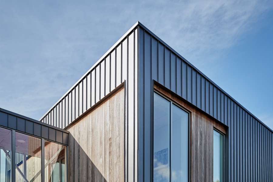 TV2 NORD – Stilistische Architektur am See, Søparken 4, 9440 Aabybro